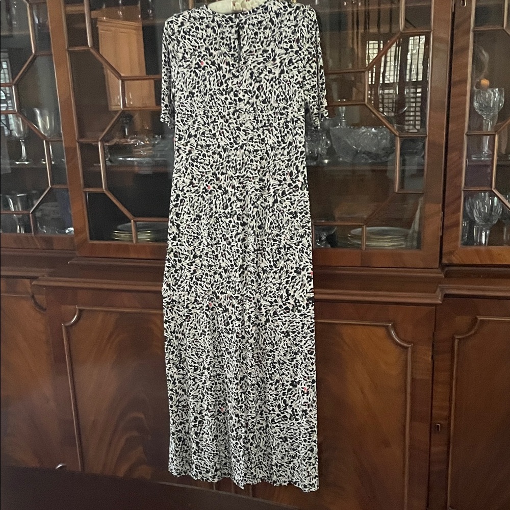 New Vince Camuto Black and Ivory Floral Dress